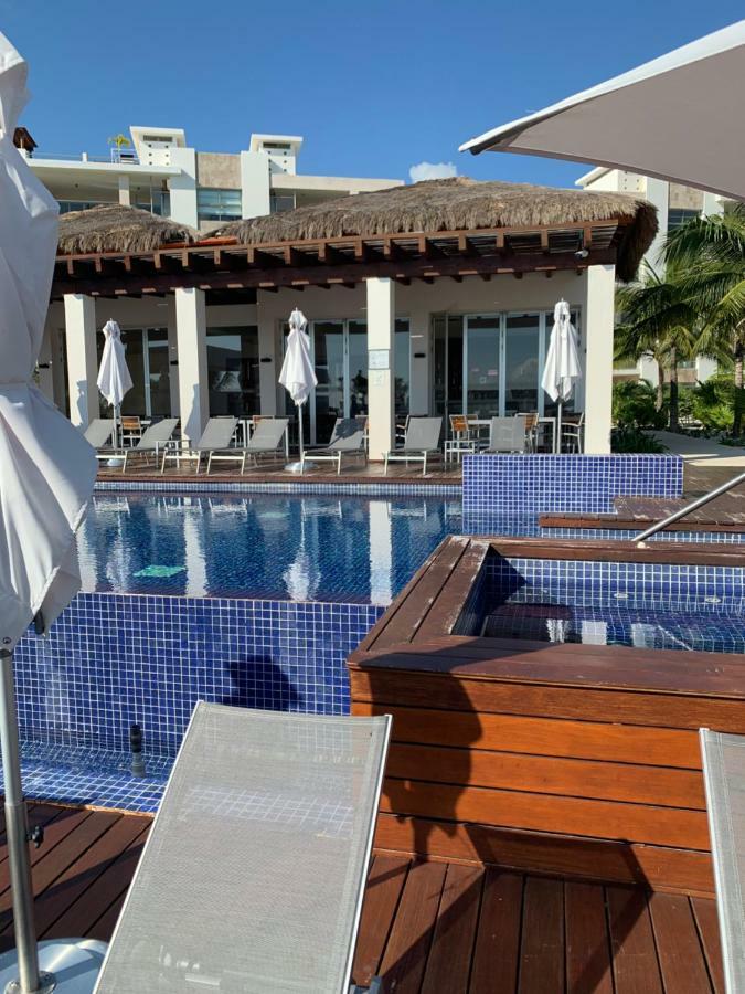 La Amada Condo With Marina View Канкун Екстер'єр фото